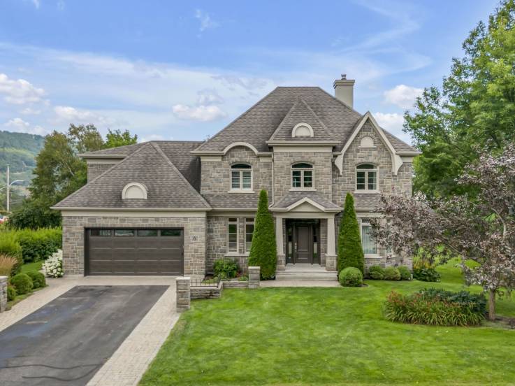 House for sale - Baie-Saint-Paul, Charlevoix (SP913)