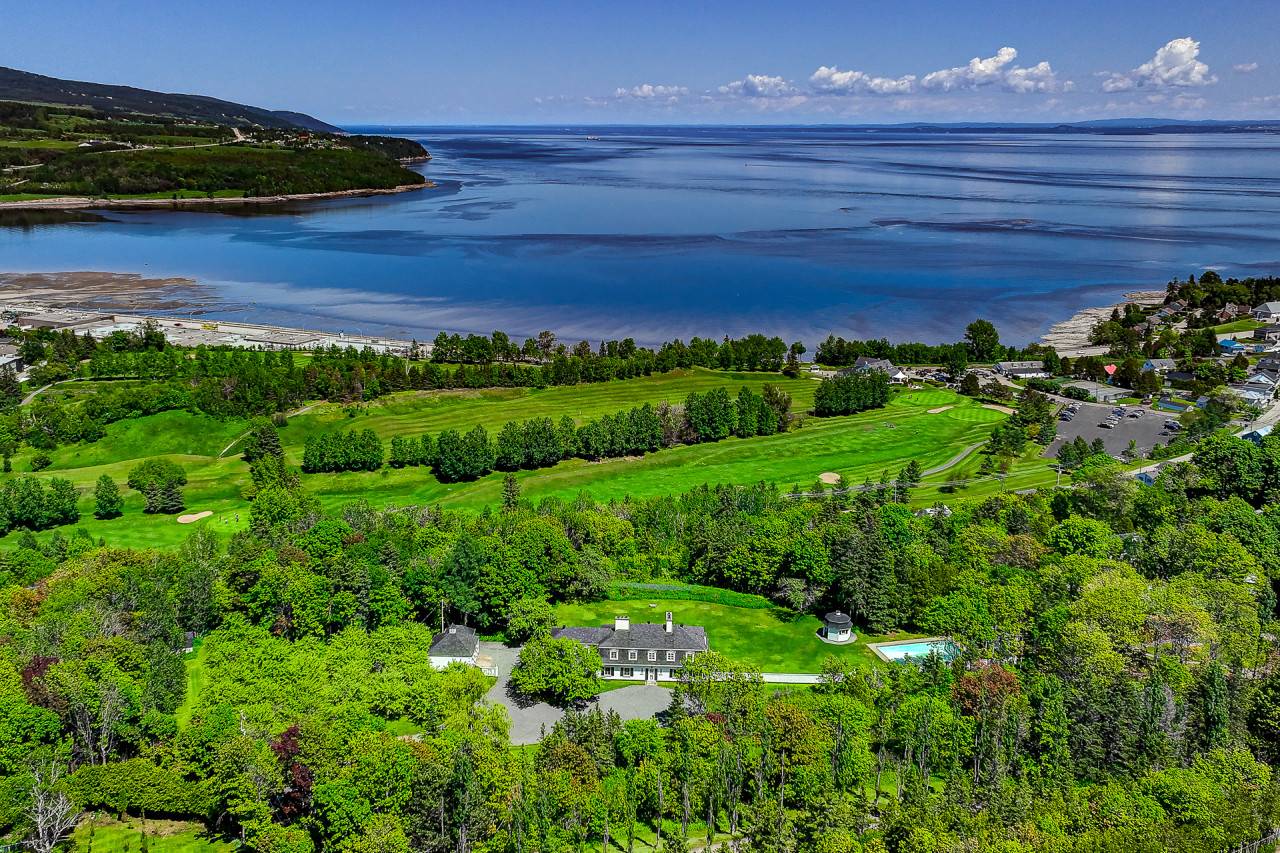 27 - Maison à louer, La Malbaie (Code - 359, charlevoix)