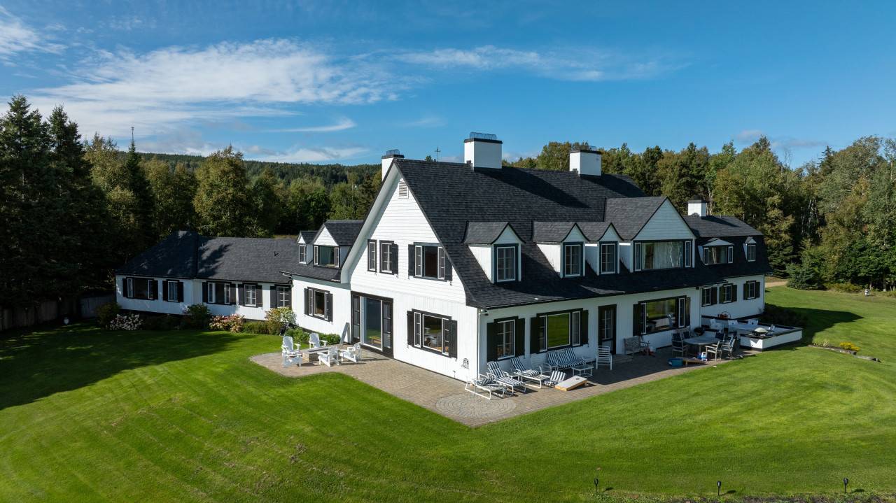 37 - Domaine et chalet à louer, La Malbaie (Code - 915, charlevoix)