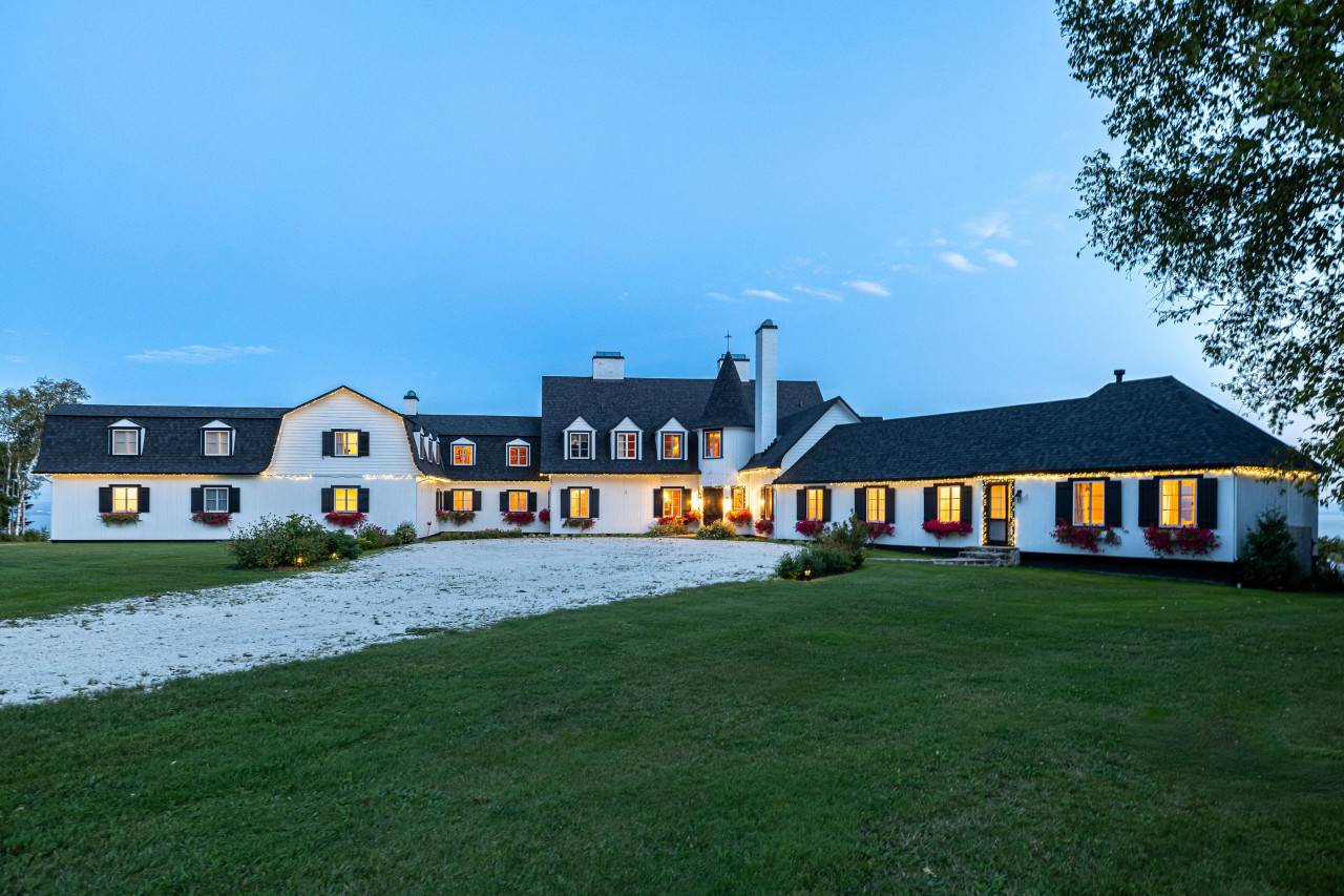 40 - Domaine et chalet à louer, La Malbaie (Code - 915, charlevoix)