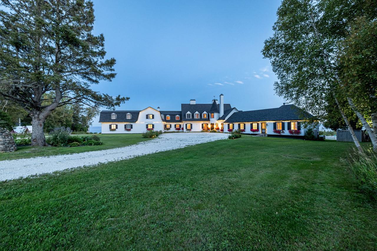 44 - Domaine et chalet à louer, La Malbaie (Code - 915, charlevoix)