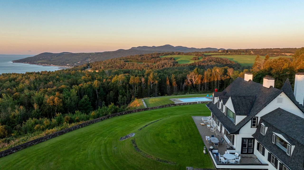 2 - Domaine et chalet à louer, La Malbaie (Code - 915, charlevoix)
