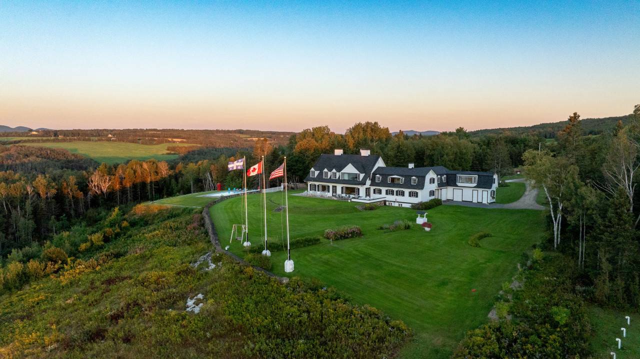 33 - Domaine et chalet à louer, La Malbaie (Code - 915, charlevoix)