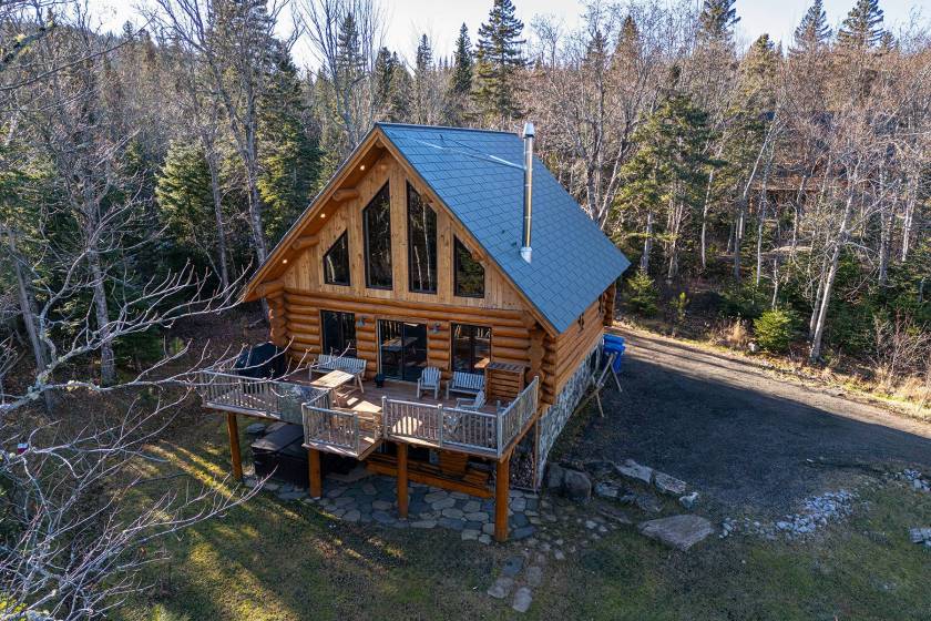1 - House for sale, Petite-Rivière-Saint-François (Code - pr804, Charlevoix)
