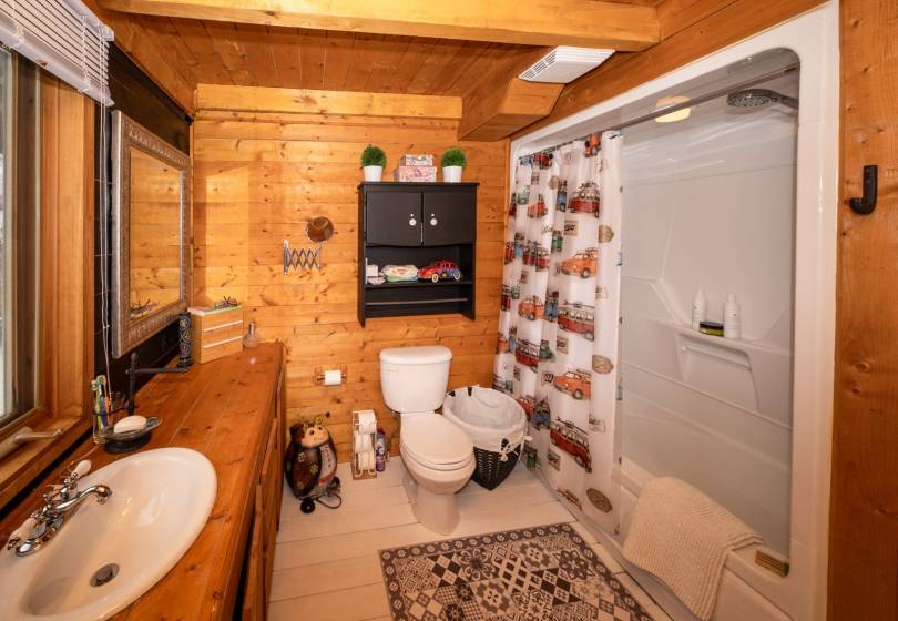 29 - Maison à vendre, Petite-Rivière-Saint-François (Code - pr844, Charlevoix)