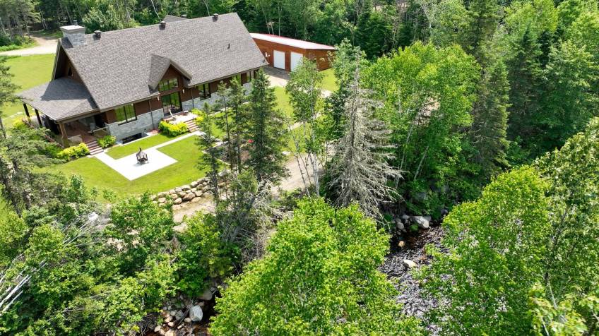2 - House for sale, Baie-Saint-Paul (Code - sp932, Charlevoix)