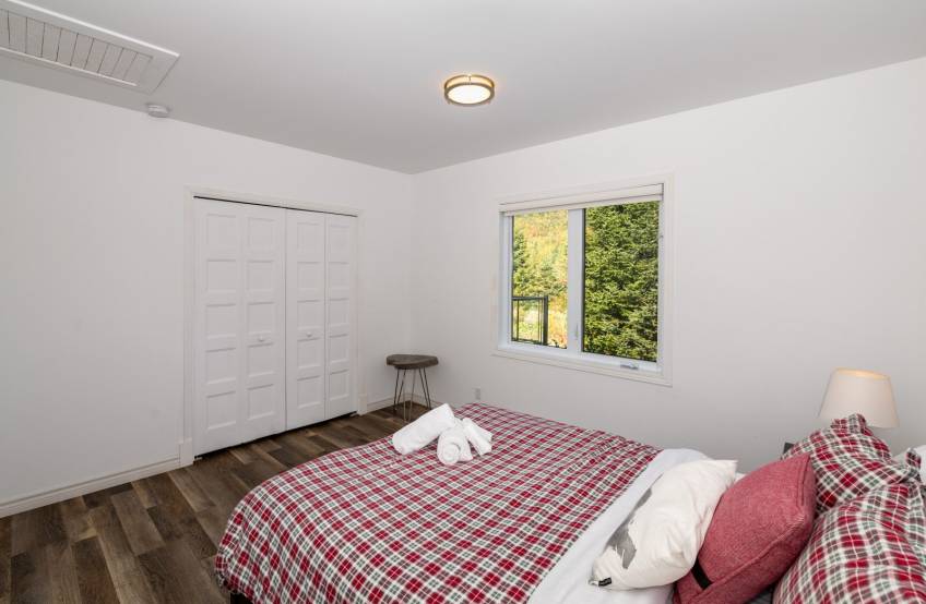 17 - House for sale, Petite-Rivière-Saint-François (Code - pr827, Charlevoix)