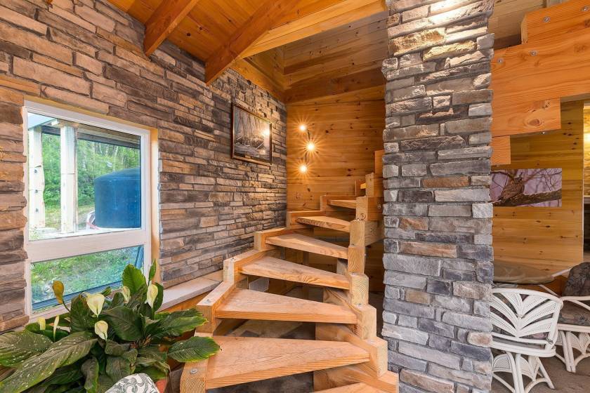 10 - House for sale, Saint-Urbain (Code - su081, Charlevoix)