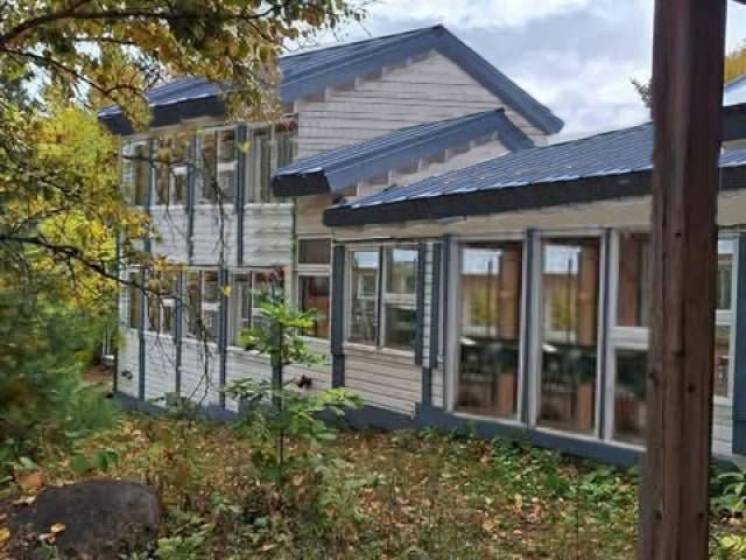 24 - Maison à vendre, Saint-Urbain (Code - su081, Charlevoix)