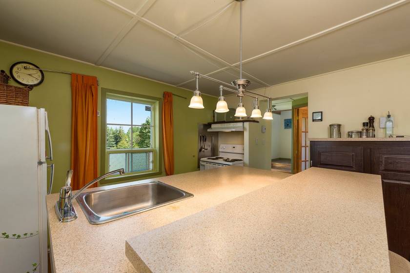 40 - Maison à vendre, Saint-Urbain (Code - su081, Charlevoix)