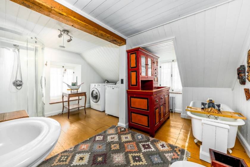 22 - Maison à vendre, Beaupré (Code - br128, Vieux-Québec)