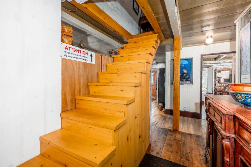 24 - Maison à vendre, Beaupré (Code - br128, Vieux-Québec)