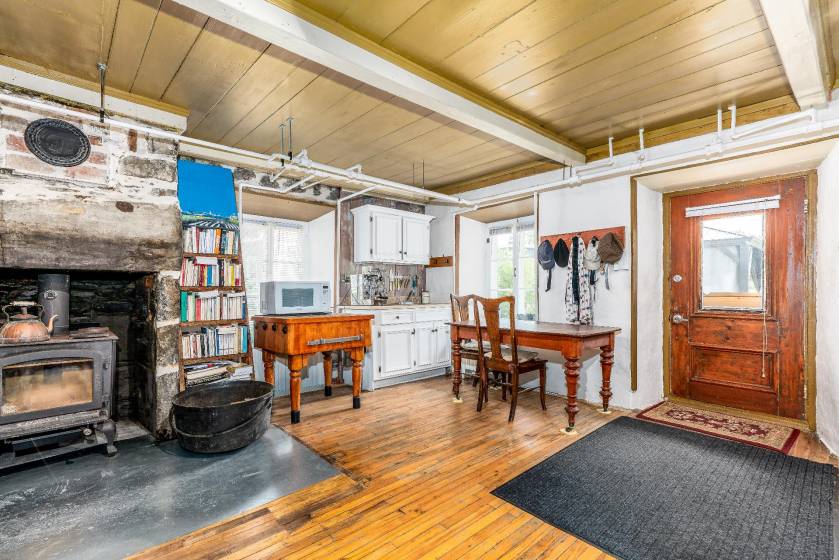 25 - Maison à vendre, Beaupré (Code - br128, Vieux-Québec)