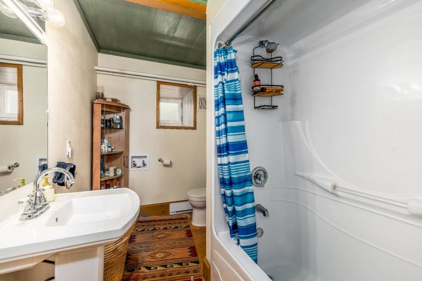 32 - Maison à vendre, Beaupré (Code - br128, Vieux-Québec)