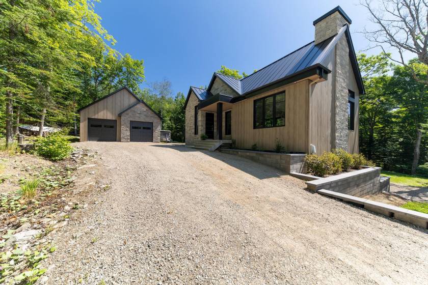 4 - House for sale, Petite-Rivière-Saint-François (Code - pr845, Charlevoix)