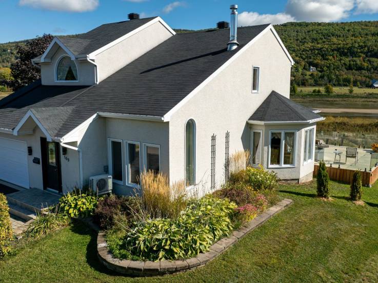 House for sale - Baie-Saint-Paul, Charlevoix (SP939)