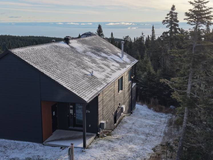 1 - House for sale, Petite-Rivière-Saint-François (Code - pr834, Charlevoix)