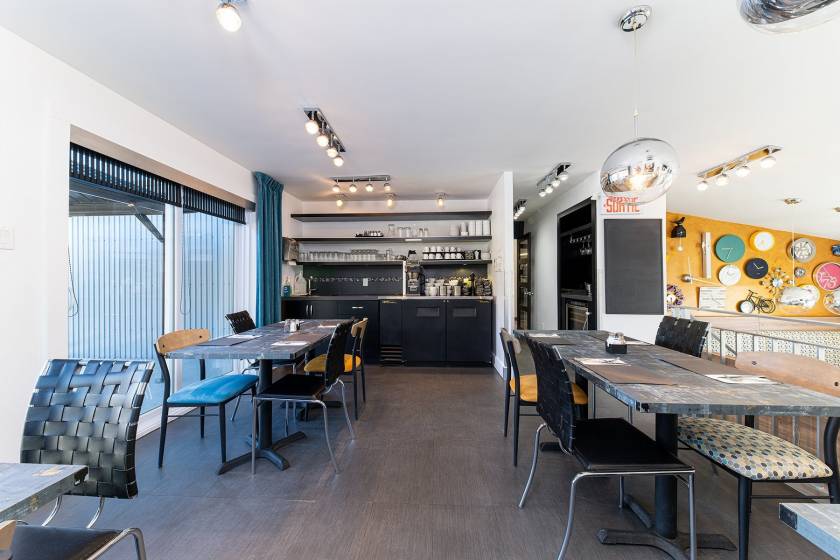 13 - Bâtiment commercial à vendre, Baie-Saint-Paul (Code - sp902, Charlevoix)