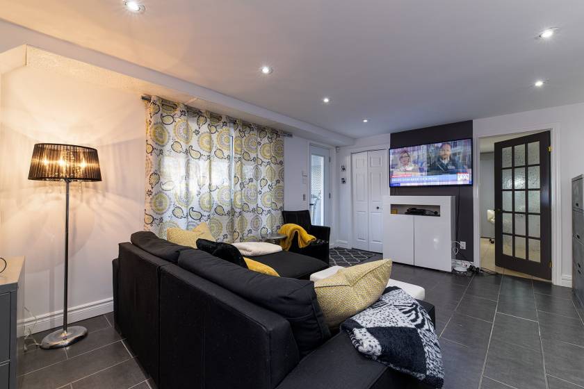 20 - Bâtiment commercial à vendre, Baie-Saint-Paul (Code - sp902, Charlevoix)