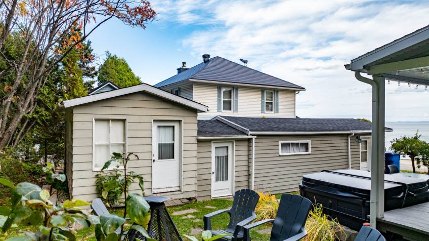 32 - Maison à vendre, Saint-Irénée (Code - si177, Charlevoix)