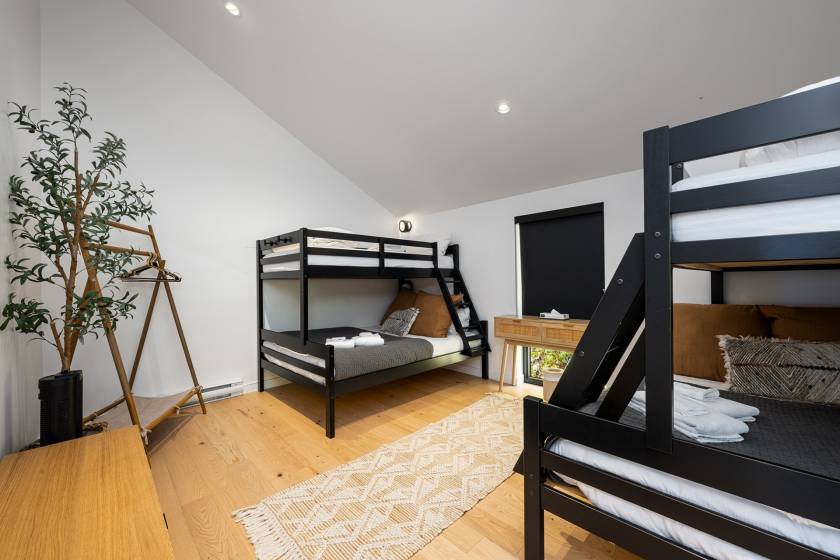 21 - Maison à vendre, Petite-Rivière-Saint-François (Code - pr831, Charlevoix)