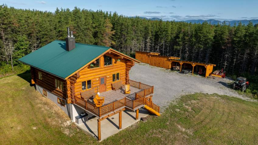 1 - House for sale, Saint-Urbain (Code - su089, Charlevoix)