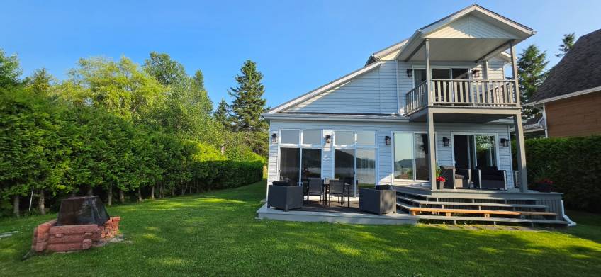30 - Maison à vendre, Saint-Aimé-des-Lacs (Code - sal040, Charlevoix)