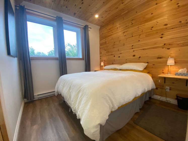 19 - Maison à vendre, Saint-Aimé-des-Lacs (Code - sal038, Charlevoix)