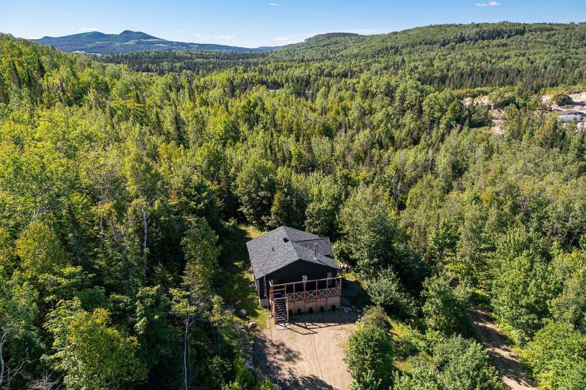 2 - Maison à vendre, Saint-Aimé-des-Lacs (Code - sal038, Charlevoix)