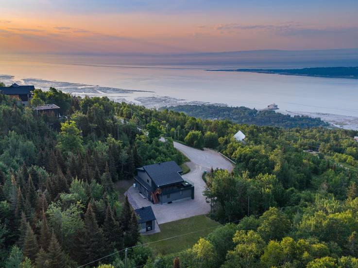 Maison à vendre - Les Éboulements, Charlevoix (EB323)