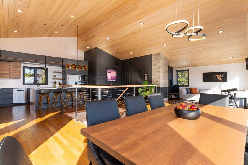 35 - Maison à vendre, Les Éboulements (Code - eb323, Charlevoix)