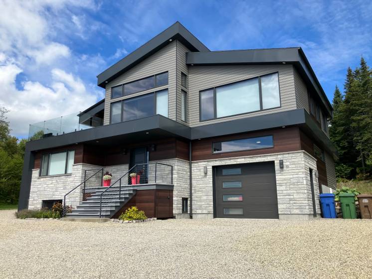 42 - Maison à vendre, Les Éboulements (Code - eb323, Charlevoix)