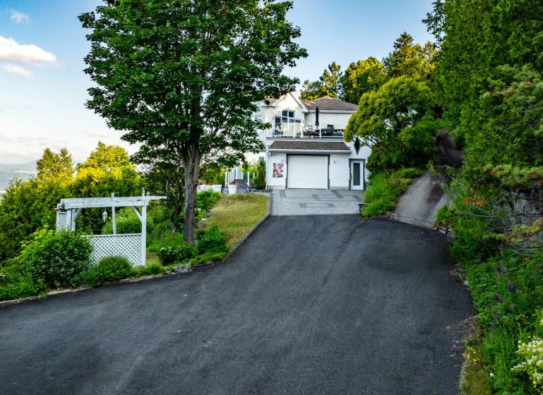 37 - Maison à vendre, Baie-Saint-Paul (Code - sp911, Charlevoix)
