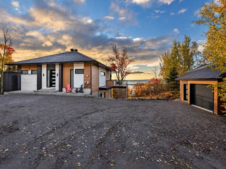 Maison à vendre - Les Éboulements, Charlevoix (EB329)