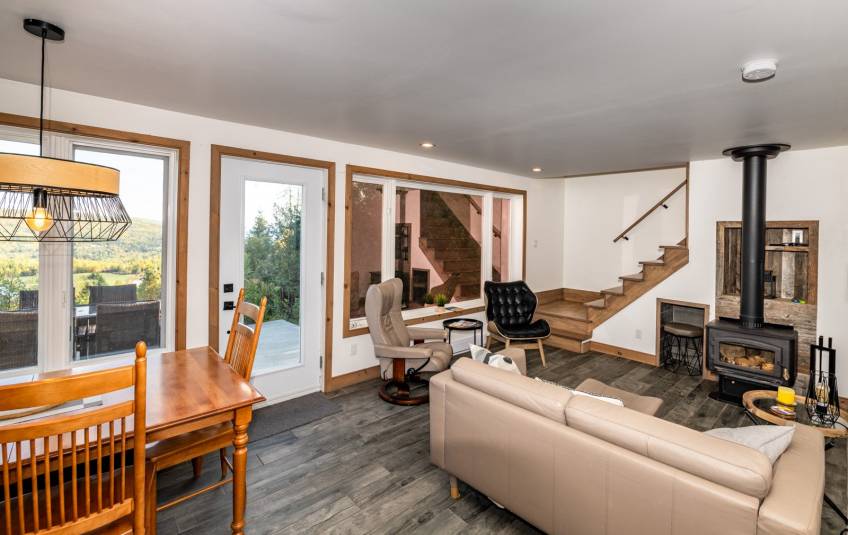 14 - Maison à vendre, Saint-Urbain (Code - su085, Charlevoix)