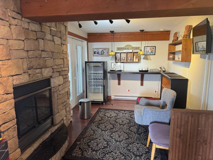 11 - House for sale, Petite-Rivière-Saint-François (Code - pr849, Charlevoix)