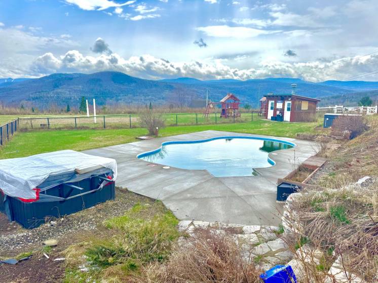 13 - House for sale, Petite-Rivière-Saint-François (Code - pr849, Charlevoix)
