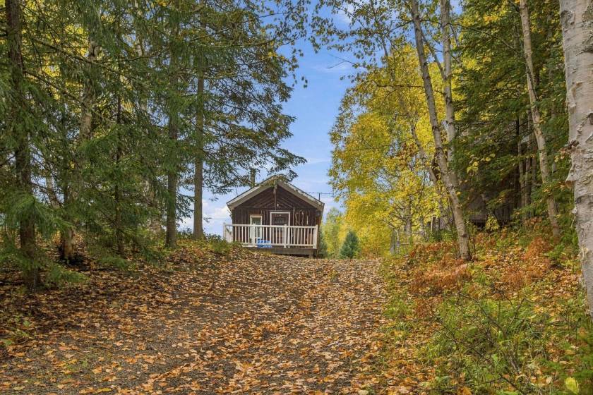 22 - House for sale, Petite-Rivière-Saint-François (Code - pr879, Charlevoix)