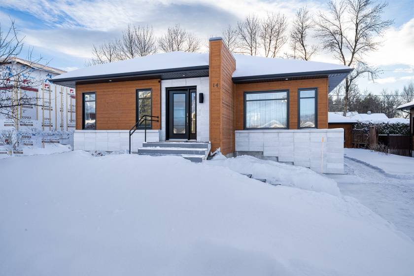 1 - House for sale, Baie-Saint-Paul (Code - sp906, Charlevoix)