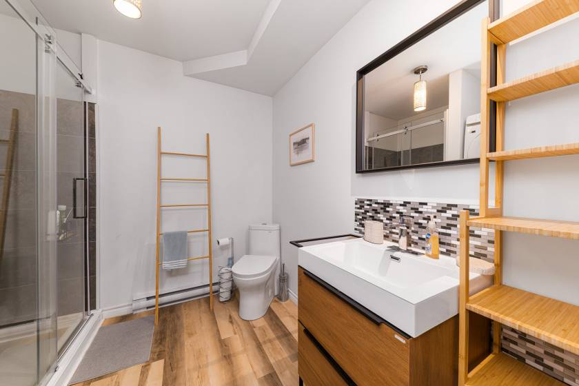 15 - Maison à vendre, Petite-Rivière-Saint-François (Code - pr855, Charlevoix)