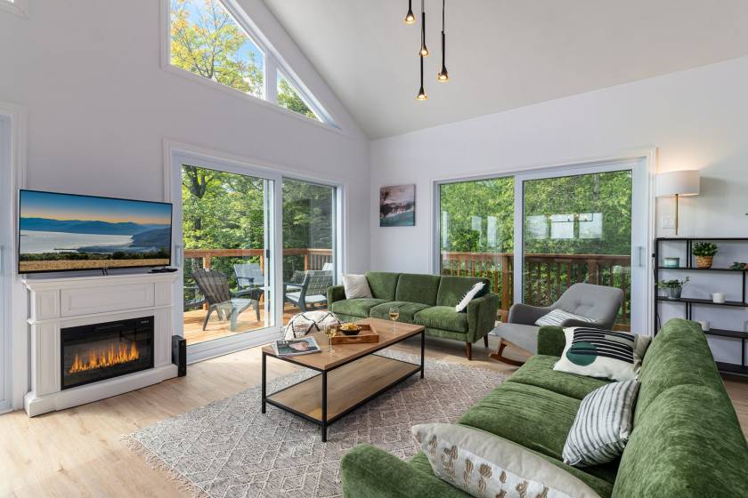 8 - Maison à vendre, Petite-Rivière-Saint-François (Code - pr855, Charlevoix)