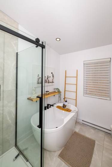 16 - Maison à vendre, Les Éboulements (Code - eb318, Charlevoix)