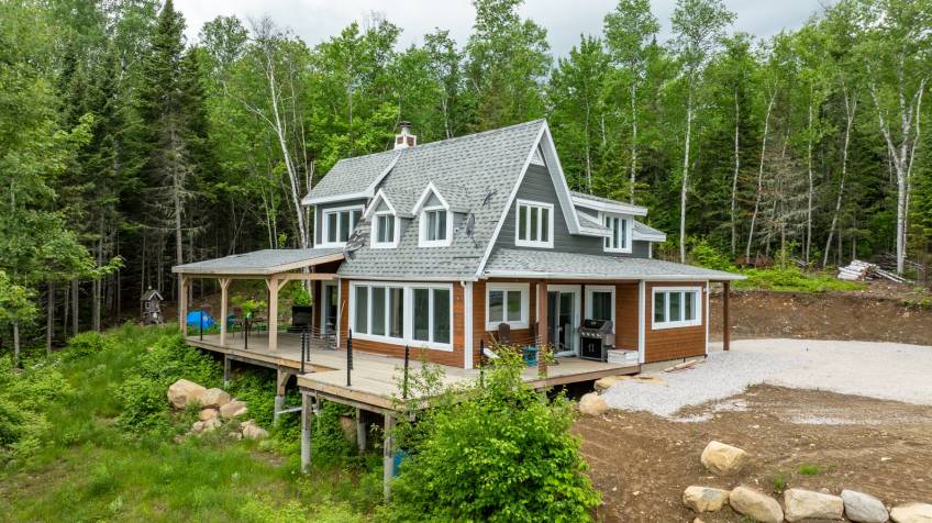 1 - House for sale, Saint-Urbain (Code - su087, Charlevoix)