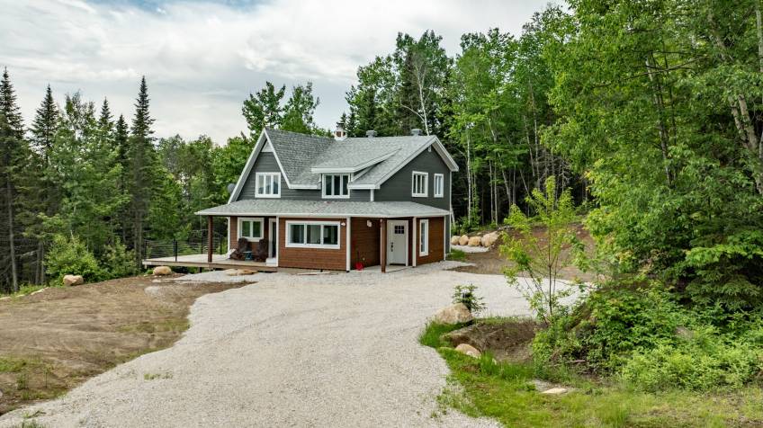 3 - House for sale, Saint-Urbain (Code - su087, Charlevoix)