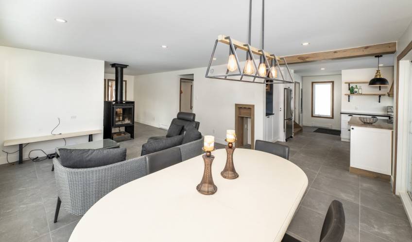 6 - Maison à vendre, Saint-Urbain (Code - su087, Charlevoix)