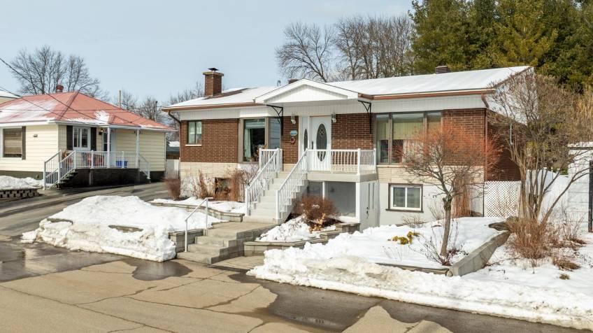 3 - House for sale, Baie-Saint-Paul (Code - sp921, Charlevoix)