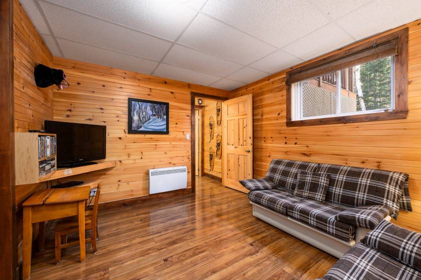 10 - Maison à vendre, Petite-Rivière-Saint-François (Code - pr833, Charlevoix)