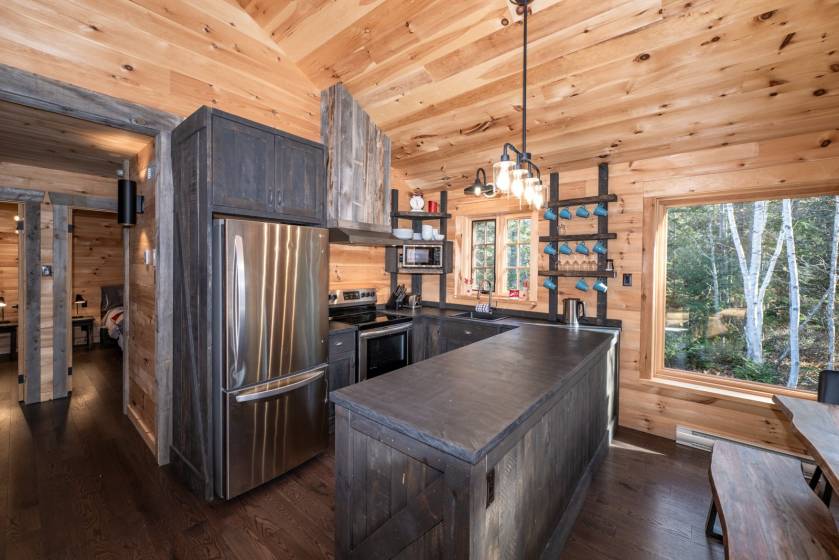 15 - House for sale, La Malbaie (Code - mb415, Charlevoix)