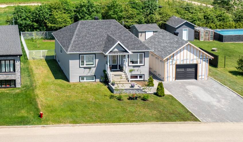 1 - House for sale, Saint-Hilarion (Code - sh048, Charlevoix)