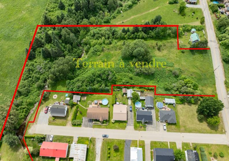 1 - Terrain et terre à vendre, Saint-Urbain (Code - su083, Charlevoix)